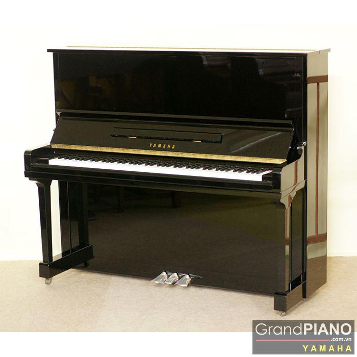 YAMAHA U30BL 
